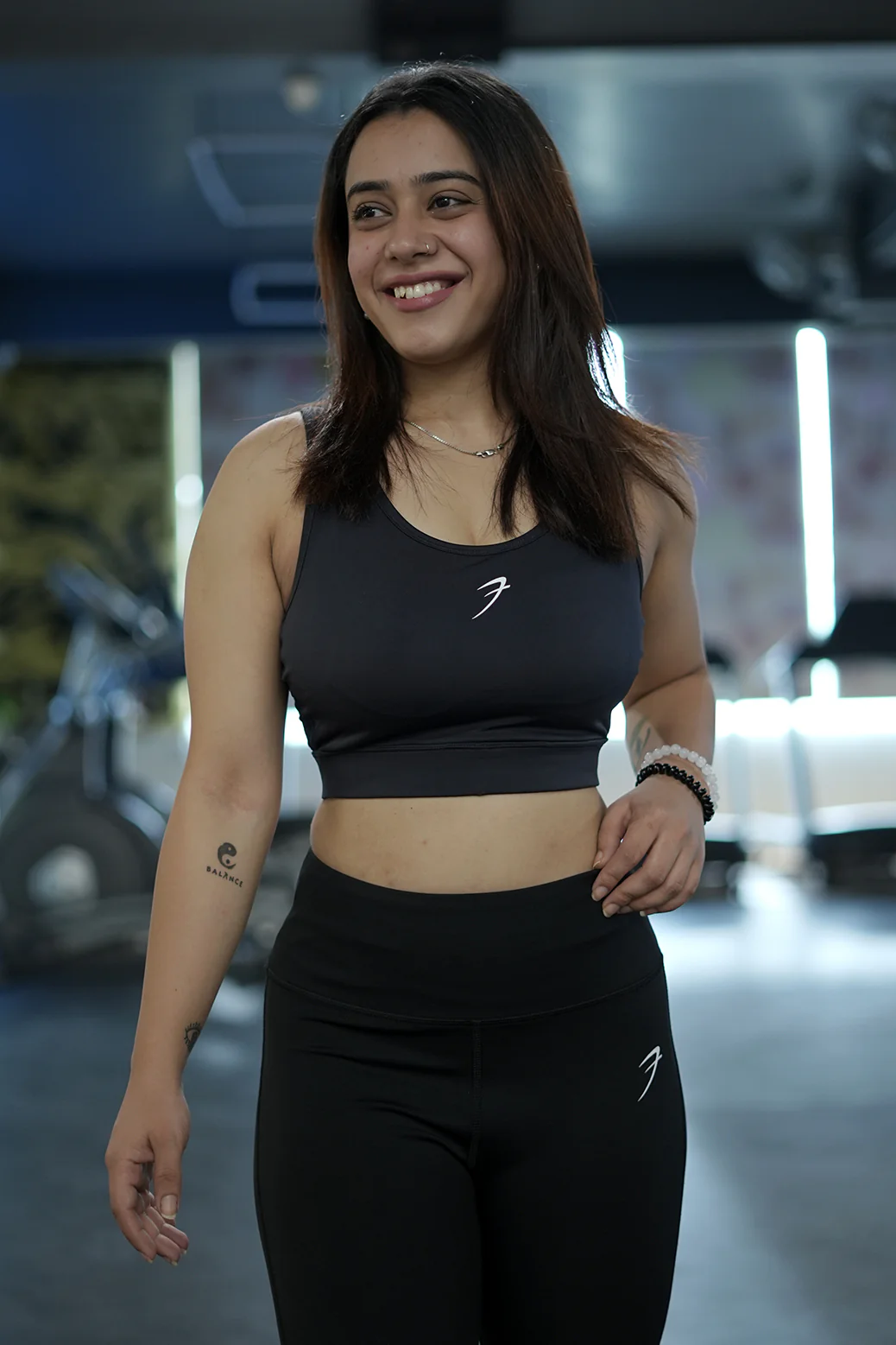 Active Full Support Sports Bra Coal - Image 2