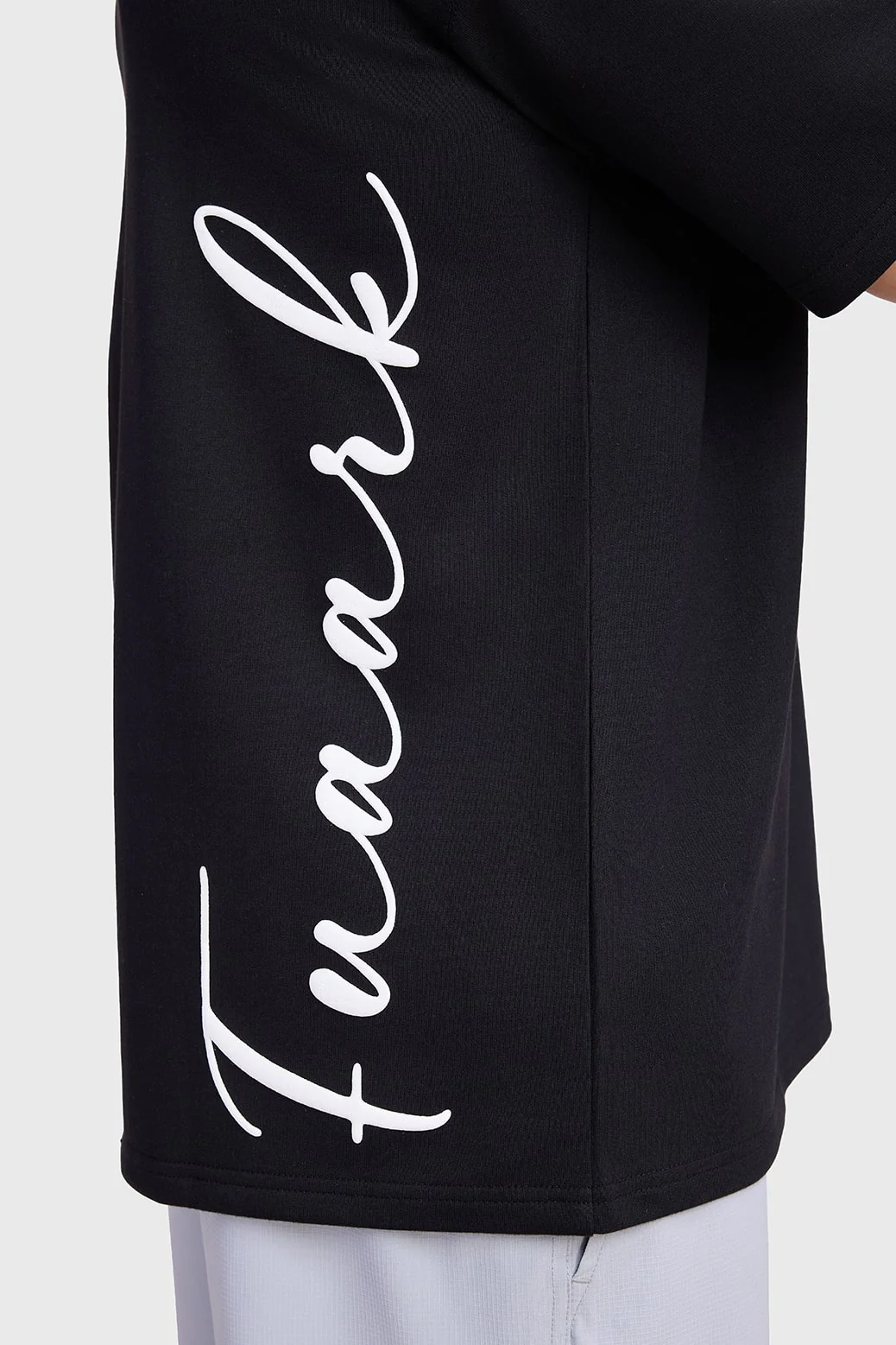Bold Oversized T-shirt Black - Image 5