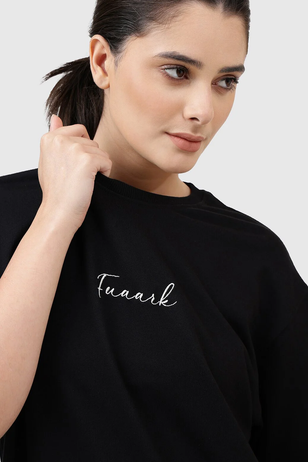 Bold Oversized T-shirt Black - Image 4
