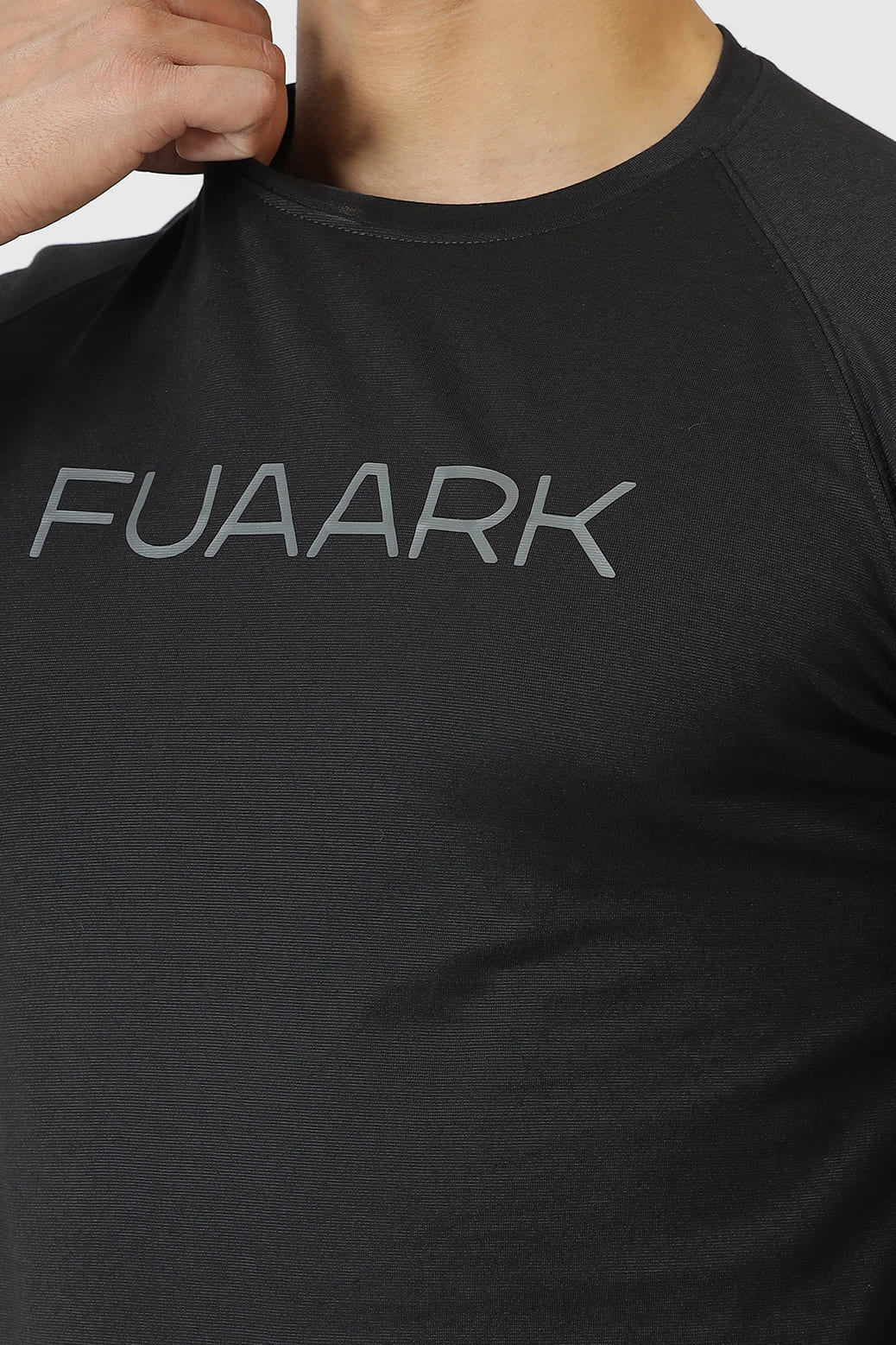 Chase Full Sleeves T-shirt Black - Image 3
