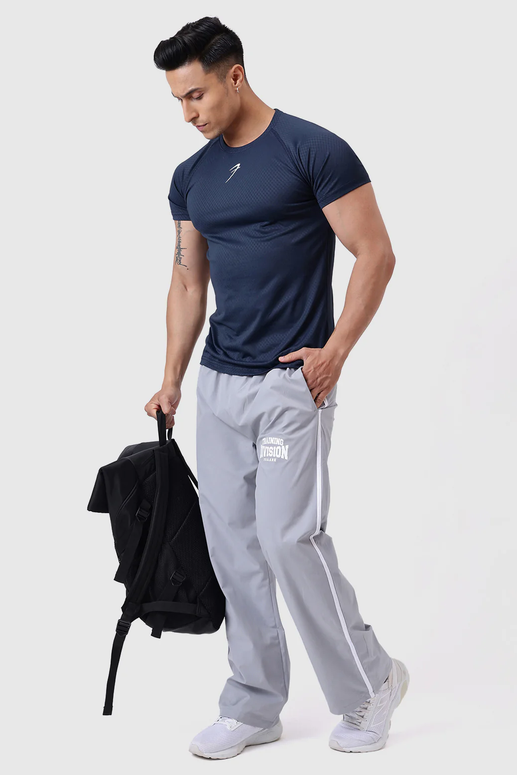 Grain T-shirt Navy - Image 2