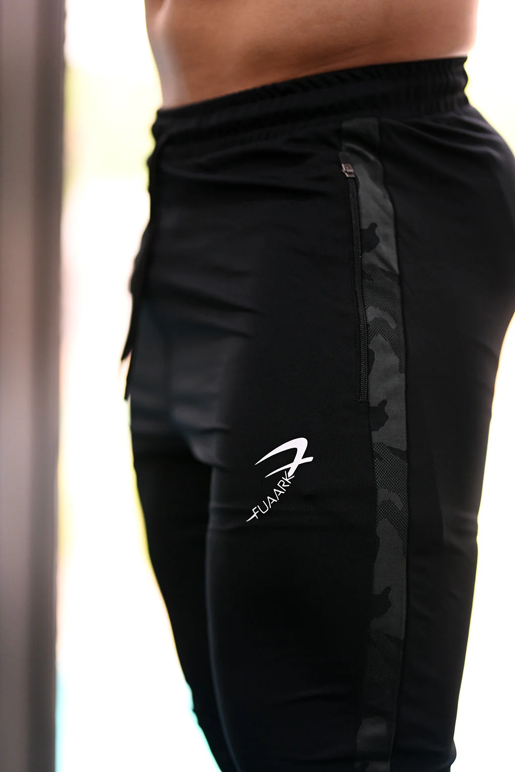 Infinity Joggers Black - Image 3