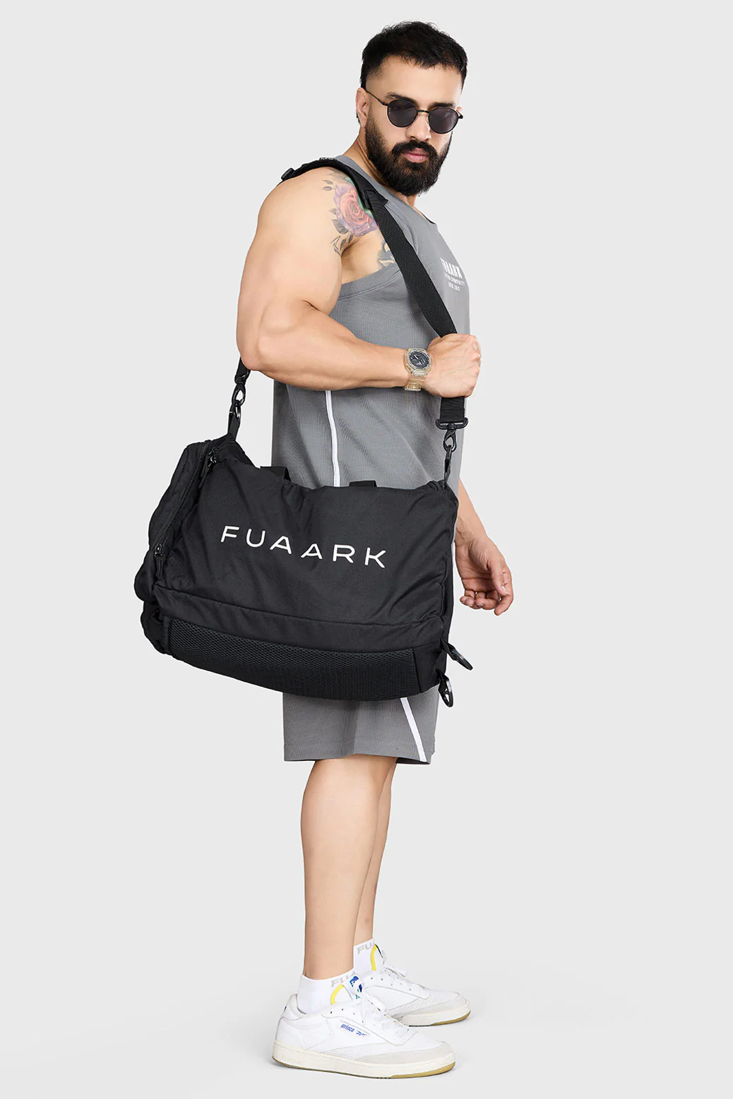 Peak Hybrid Bag Black - Image 8
