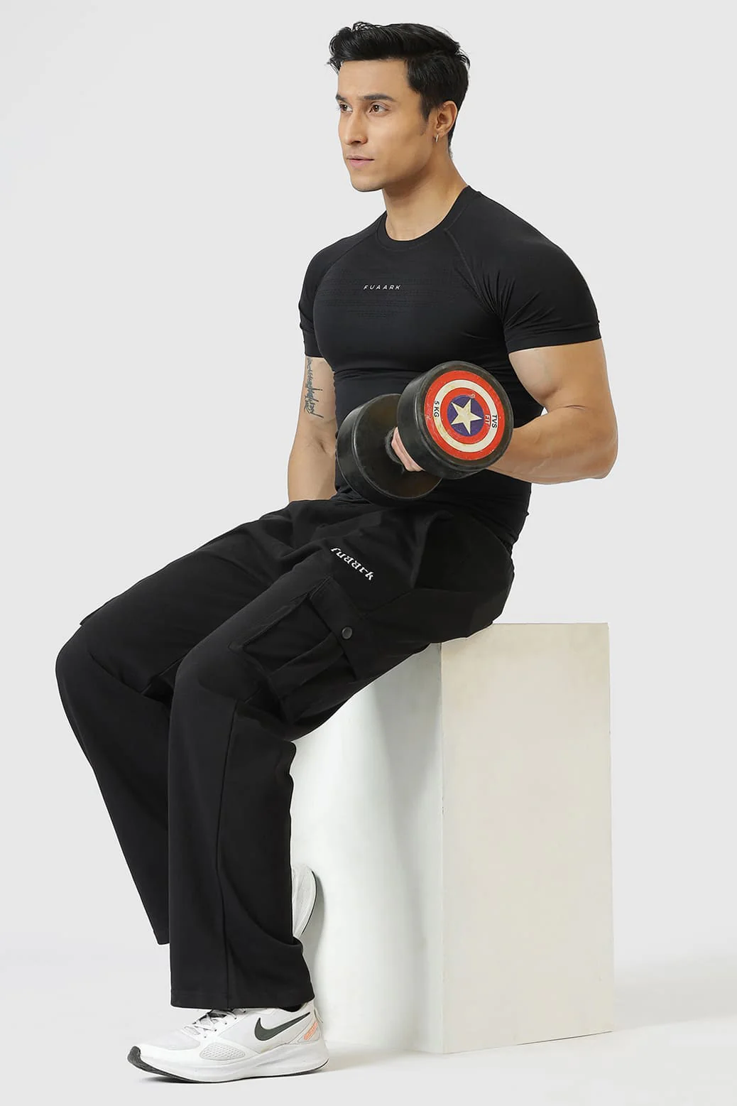Power Seamless T-shirt Black/Fuaark - Image 7