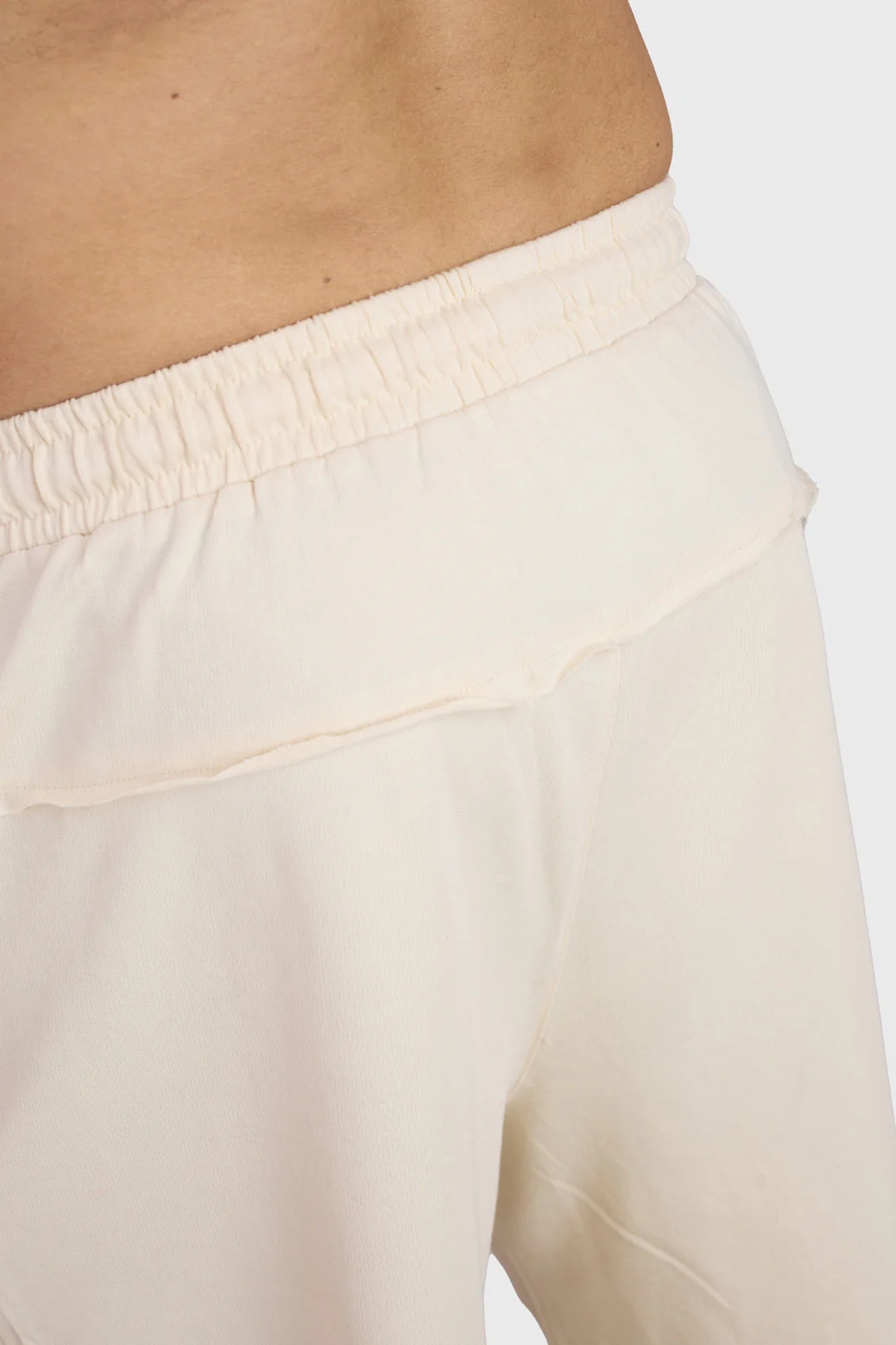 Raw Edge Oversized Shorts Beige - Image 7