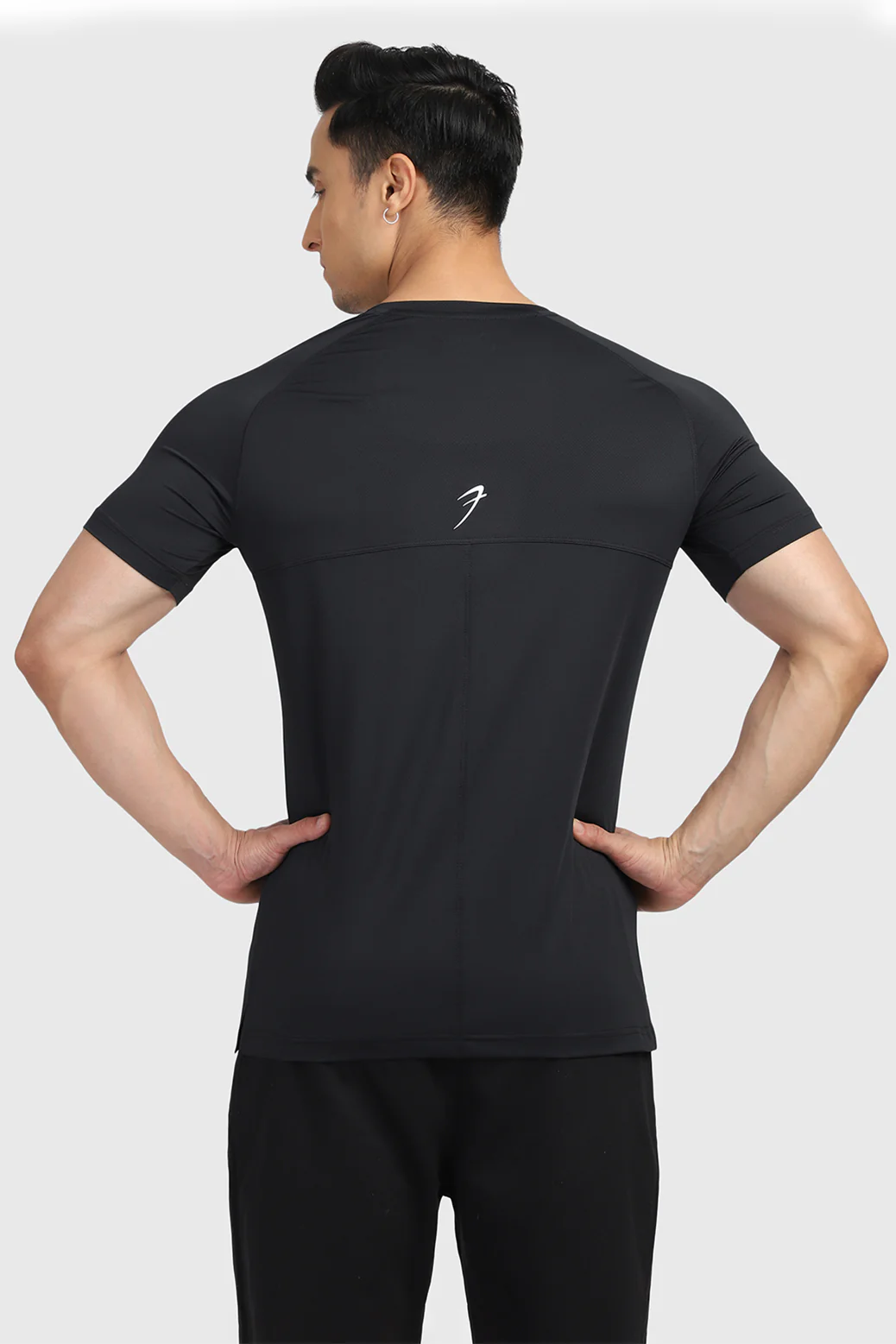 Sleek T-shirt Black / Fuaark - Image 4