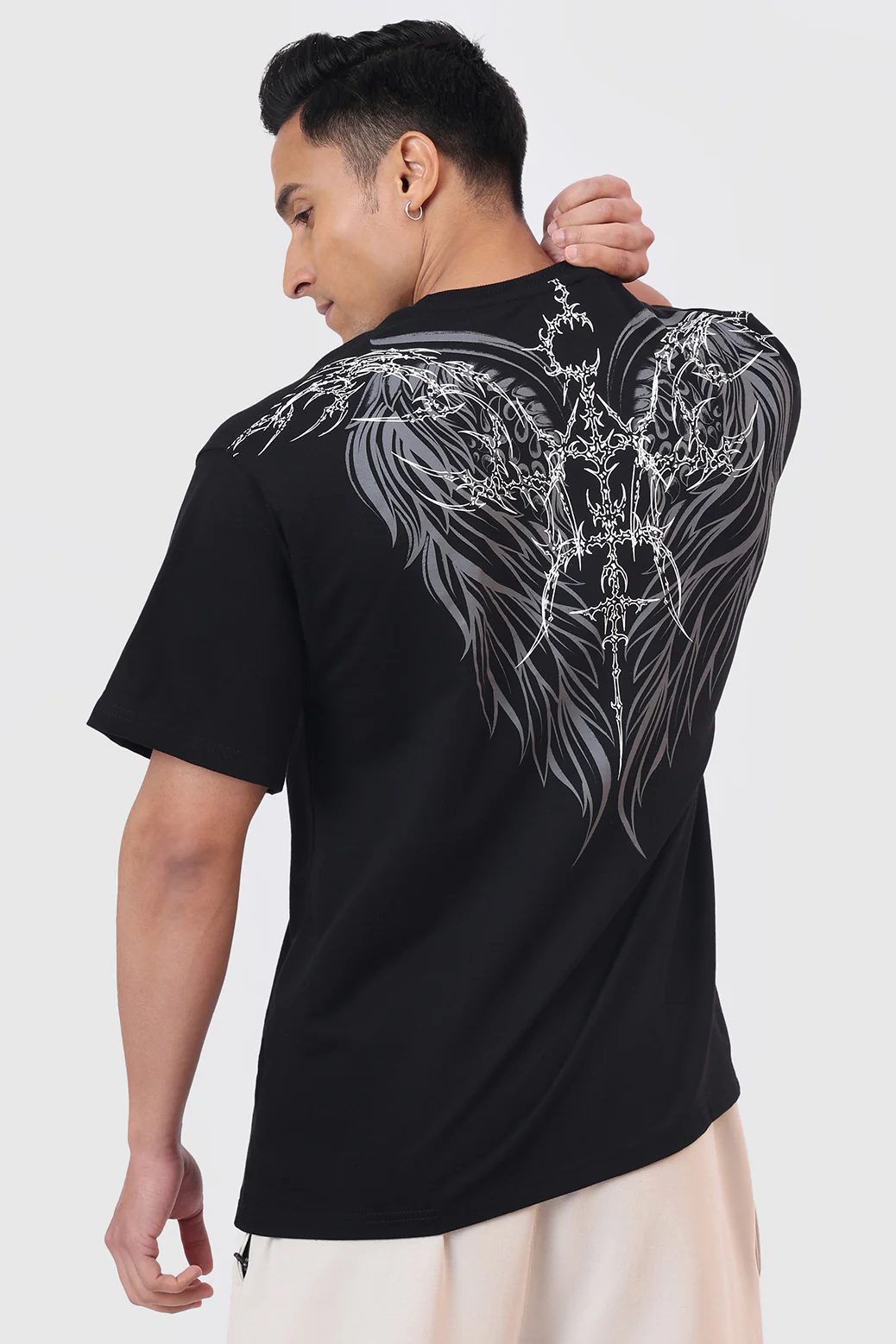 Winged Omen Oversized T-shirt Black - Image 8